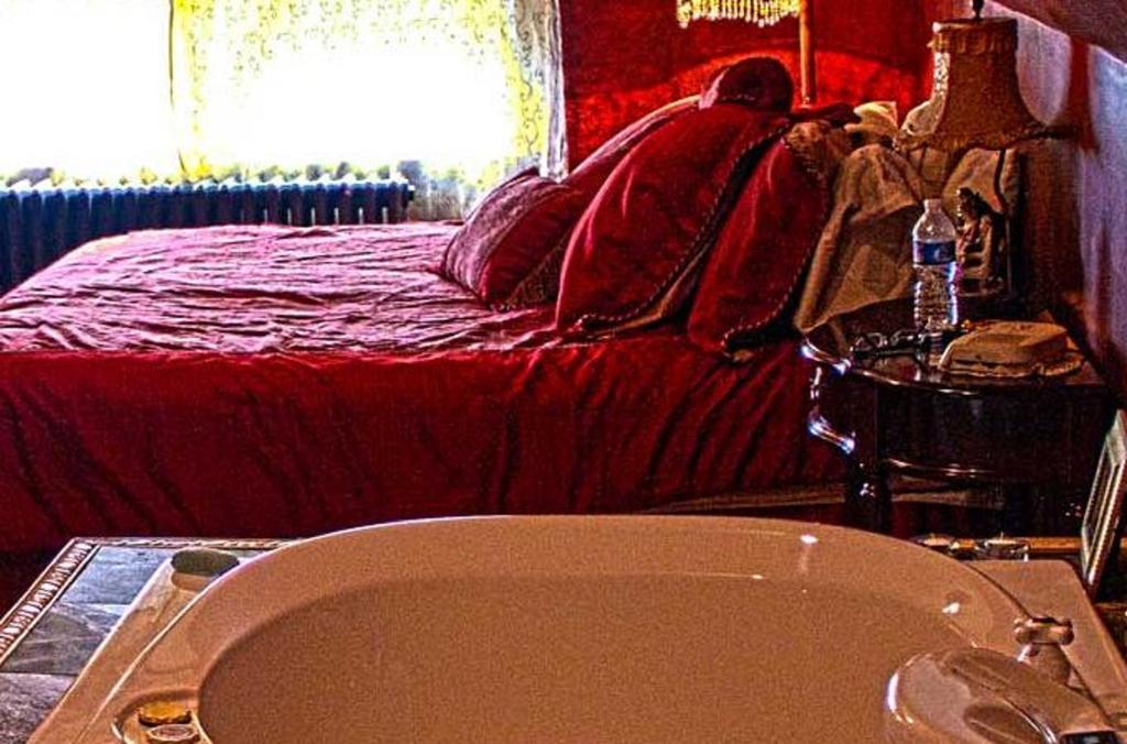 The Brumder Mansion Milwaukee Zimmer foto